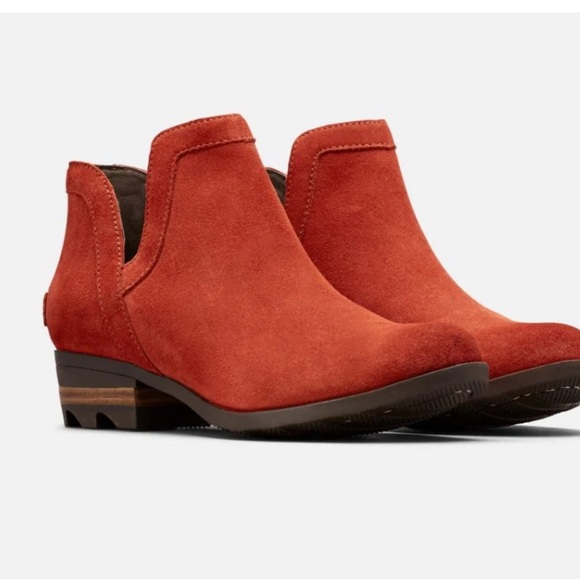 Sorel Women’s Lolla Cut-Out Bootie size 8.5 Red - Picture 2 of 9